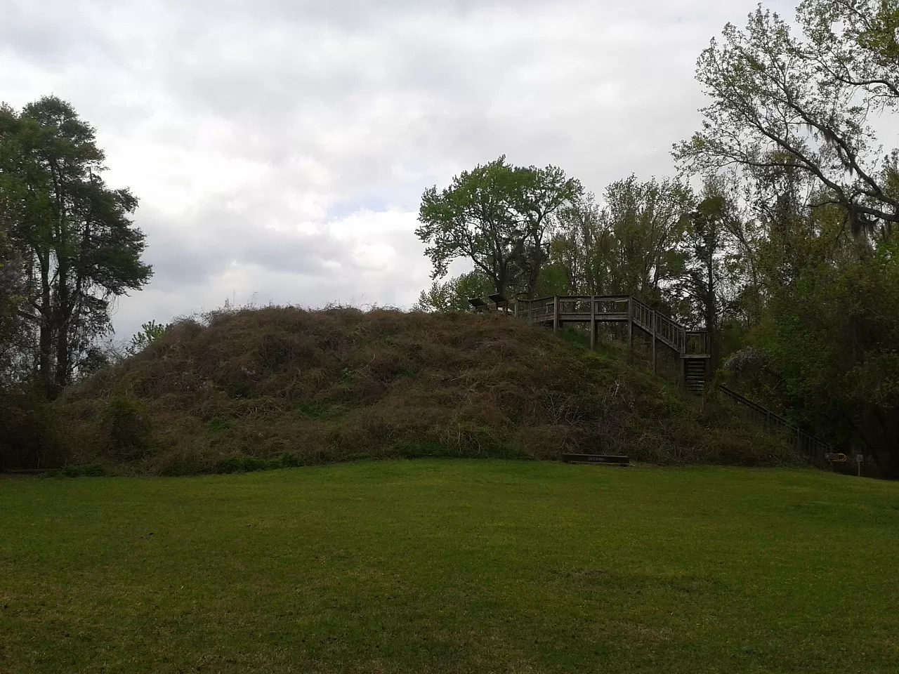 Santee Indian Burial Mound located on Lake Marion